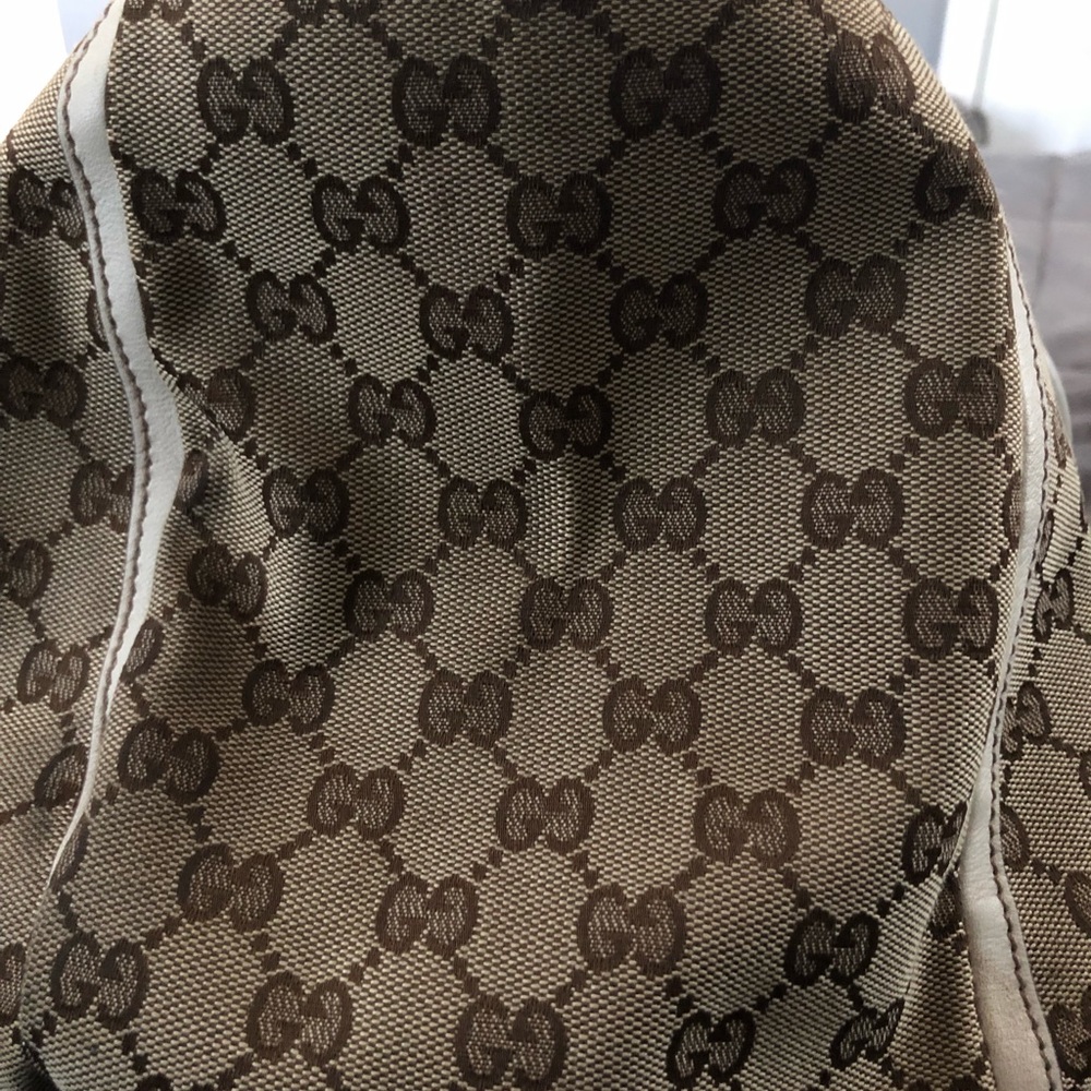 Gucci - Picture 6 of 7